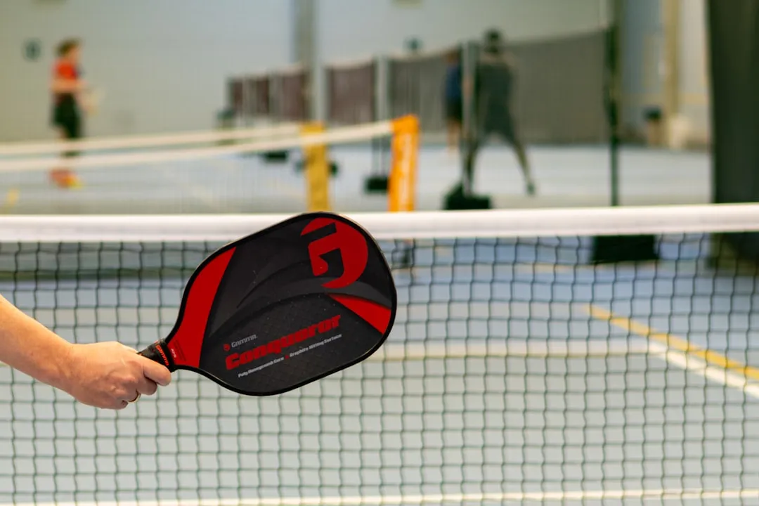 kham pha su khac biet giua six zero va engage trong the gioi pickleball