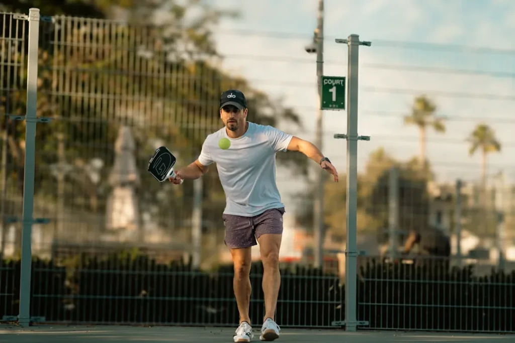 chon lua phu kien six zero toi uu cho trai nghiem choi pickleball