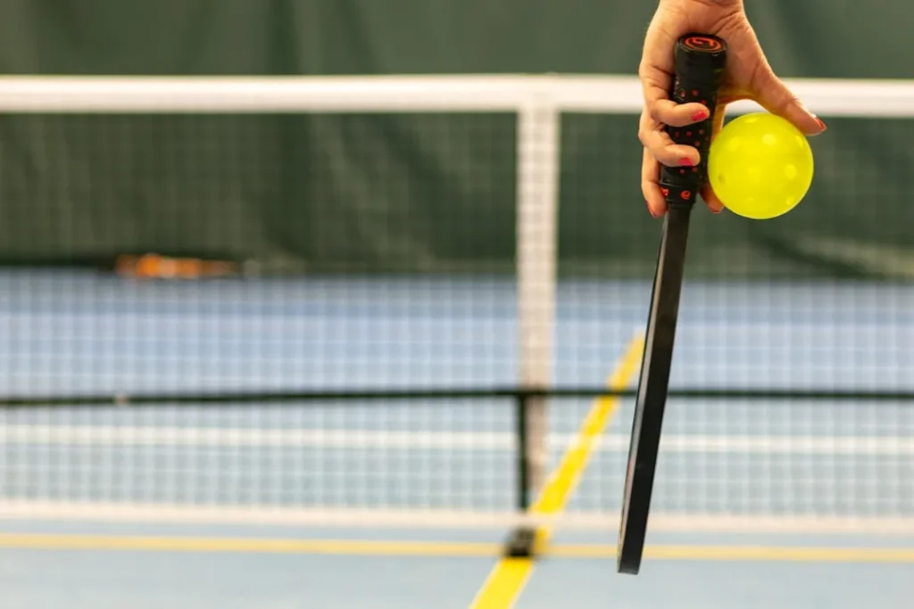 kham pha su khac biet giua six zero va engage trong the gioi pickleball