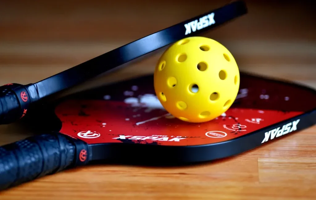 kham pha cac mau vot pickleball six zero inh cao nam 2026